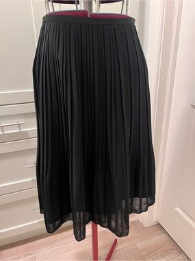 PETER NYGARD Black Pleated A-Line Midi Skirt 8P Career Classic Chiffon